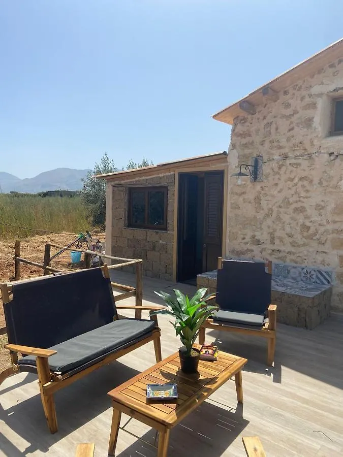 Lovely Country House Trappeto  Italie